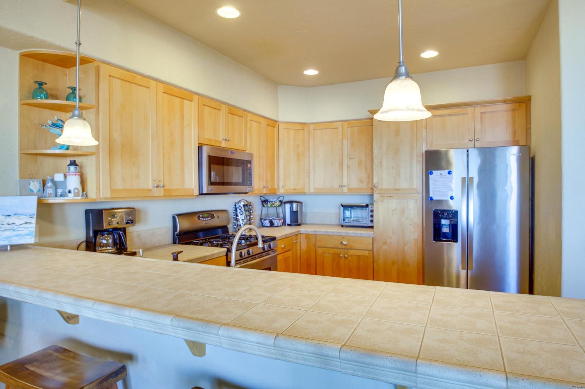 Quiet Waterfront Escape With Hot Tub And Beach Access! Gold Beach Eksteriør billede
